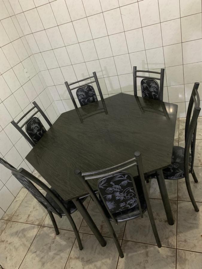 Casa Quintal Bueno! 5 Quartos Com Ar Split E Internet Ultra! Perto Do Melhor De Goiania! Marista Parques Areiao E Vaca Brava Hospital Premium Mater Dei Blue Fit Perdomo Goiania Shopping! Esterno foto
